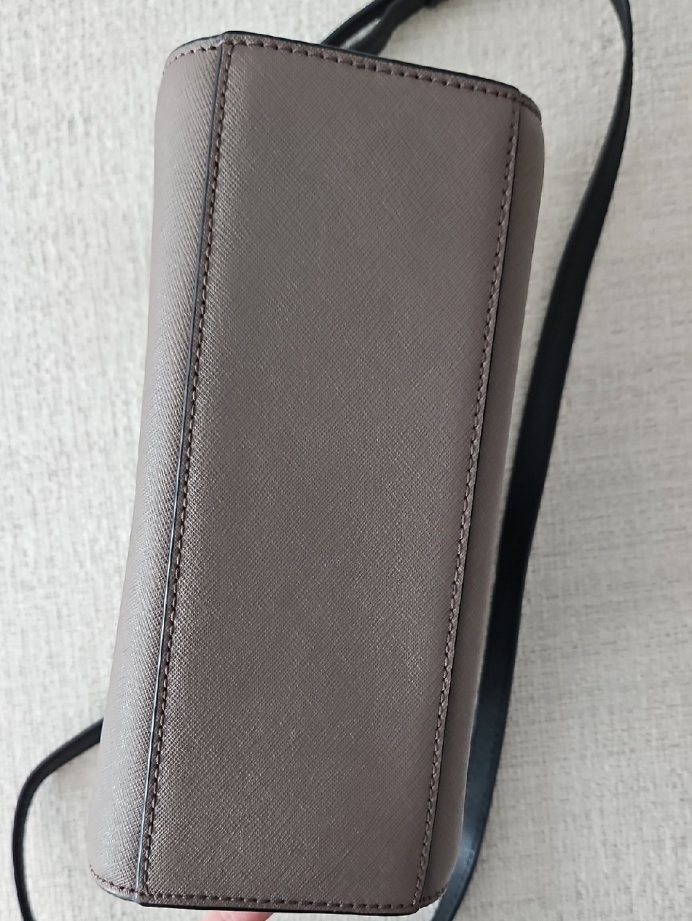 Michael Kors SELMA Mini Saffiano Leather Bag Two-toned Grey With Black Strap - Picture 7 of 8